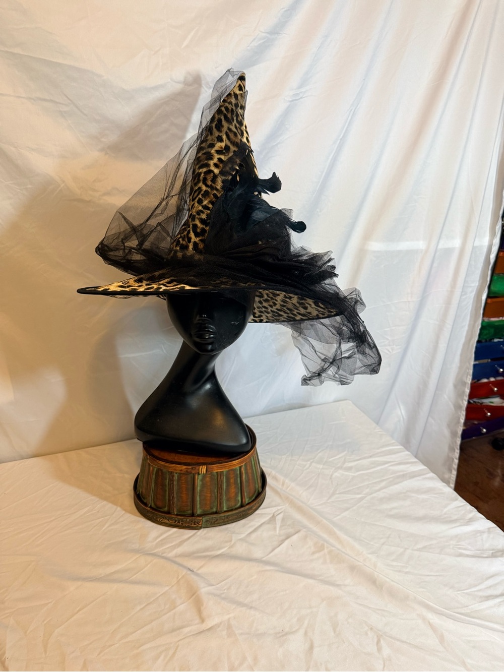 Party City Black and Brown Cheetah Print Cape - Picture 3 of 7